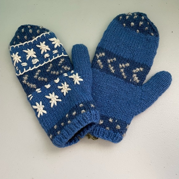 100% Wool Mittens Hand Knit Fleece Lined Women’s New - Picture 1 of 3